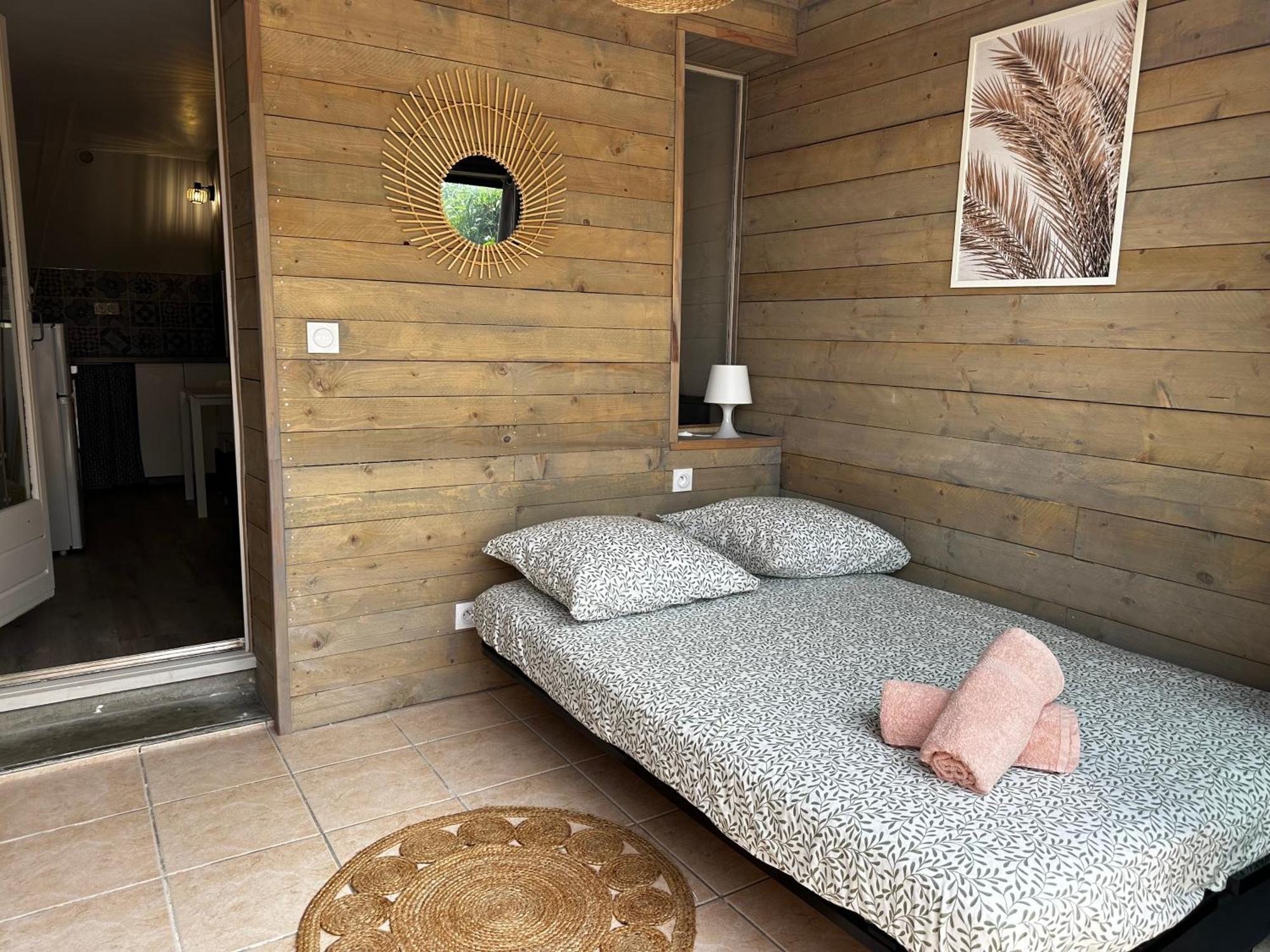 Magnifique Le Flamant Dore Avec Loggia, Terrasse & Climatisation, Proche Appartement Aigues-Mortes