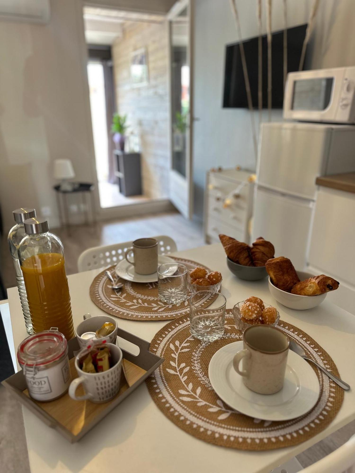 Magnifique Le Flamant Dore Avec Loggia, Terrasse & Climatisation, Proche Aigues-Mortes