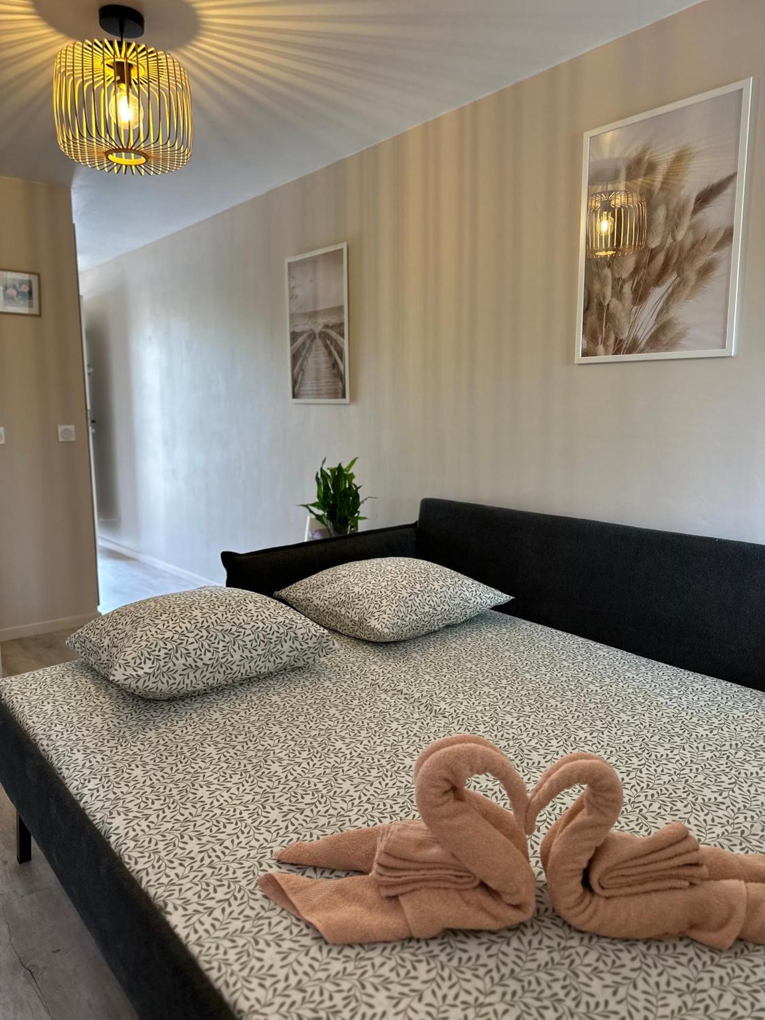 Magnifique Le Flamant Dore Avec Loggia, Terrasse & Climatisation, Proche Apartment Aigues-Mortes