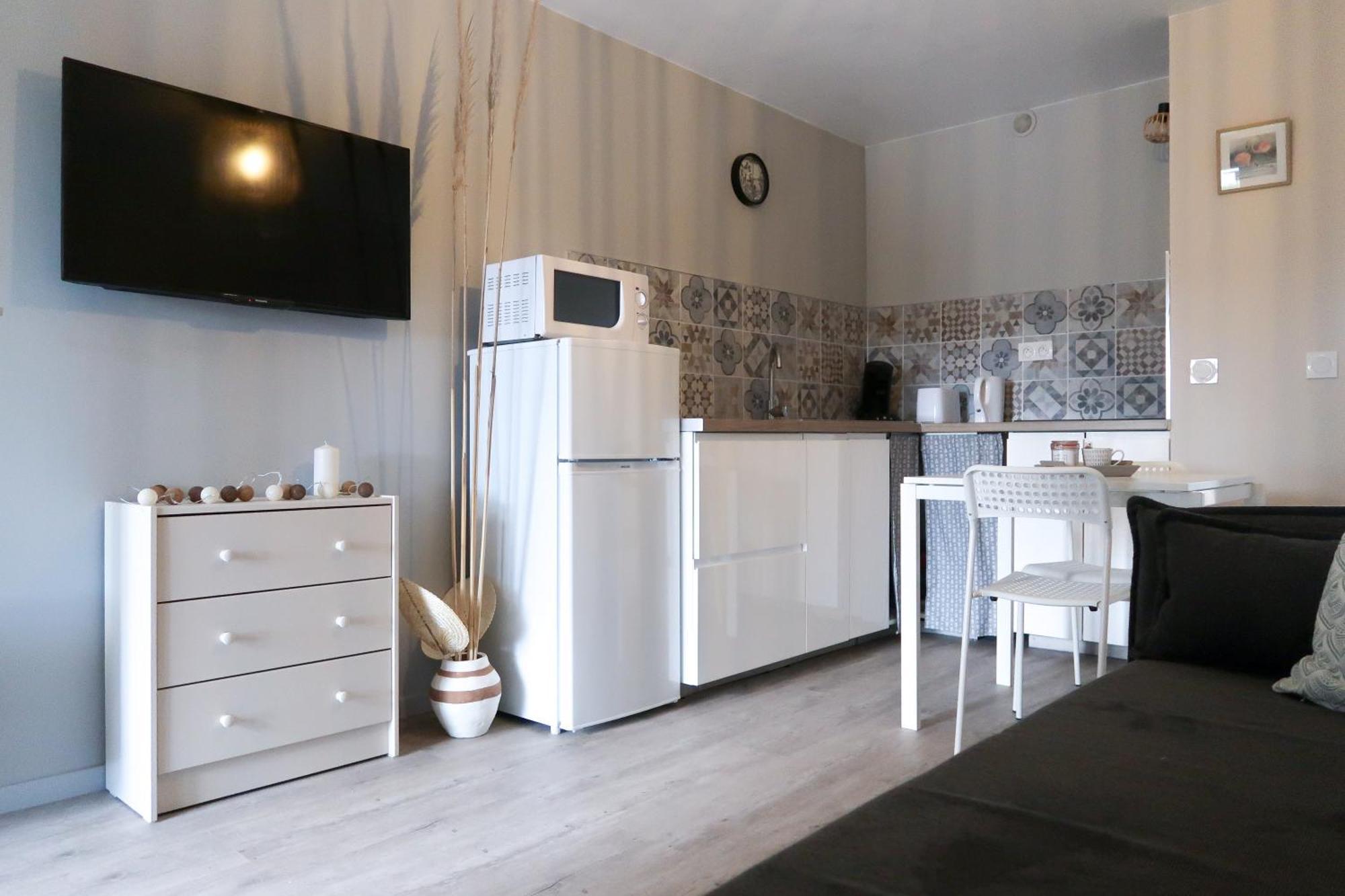 Magnifique Le Flamant Dore Avec Loggia, Terrasse & Climatisation, Proche * Aigues-Mortes